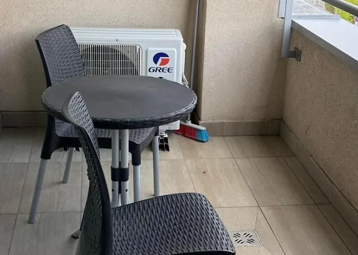 Bajcsy Corner Free Parking Апартаменты Дебрецен